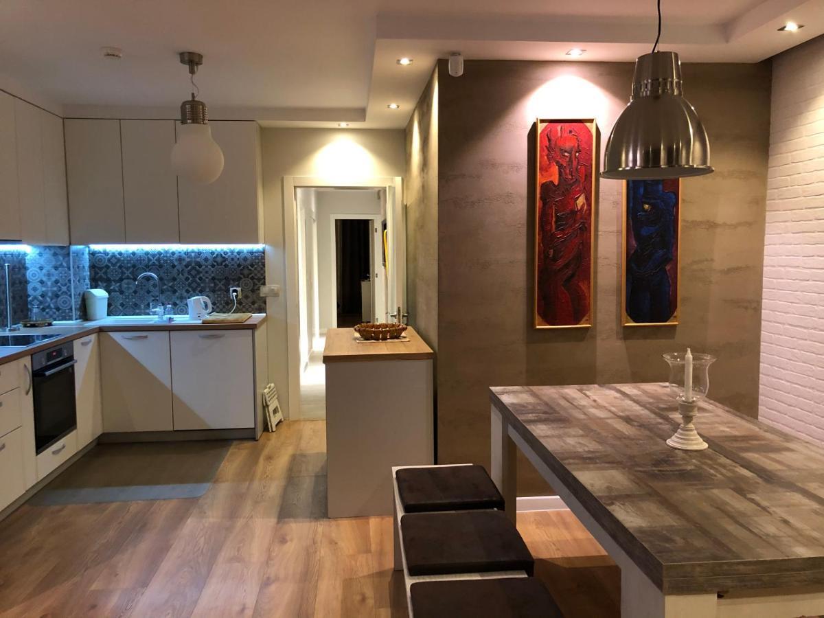 Luxury Apartments In Top City Center Varna 2 Екстериор снимка