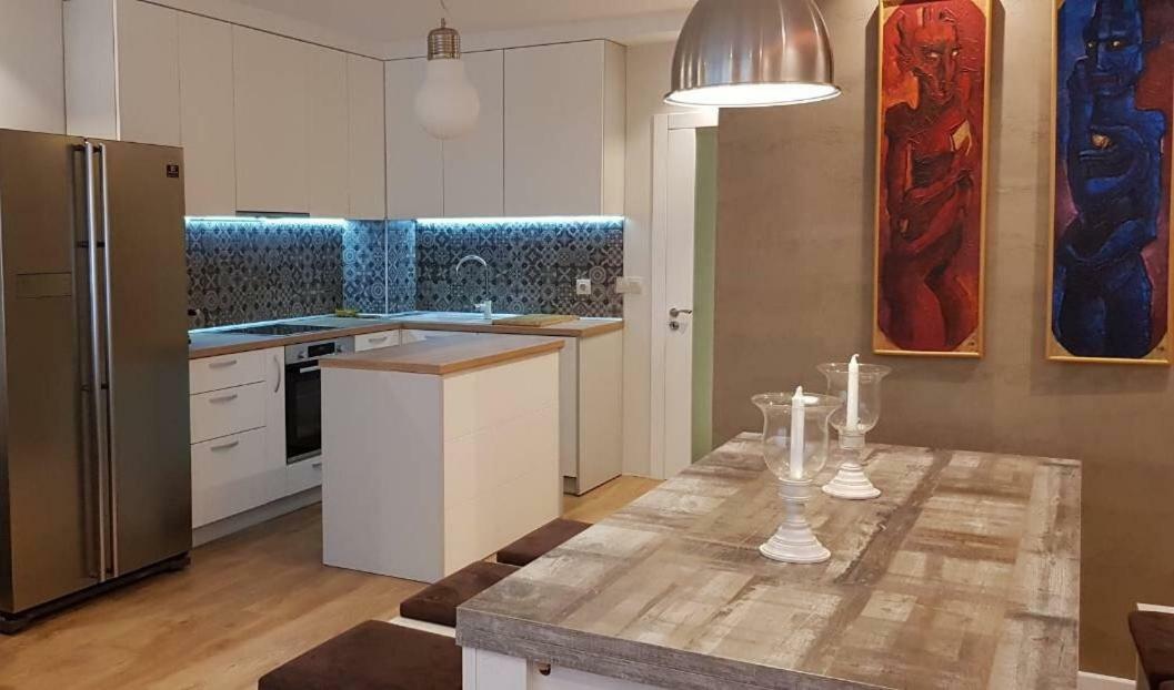 Luxury Apartments In Top City Center Varna 2 Екстериор снимка