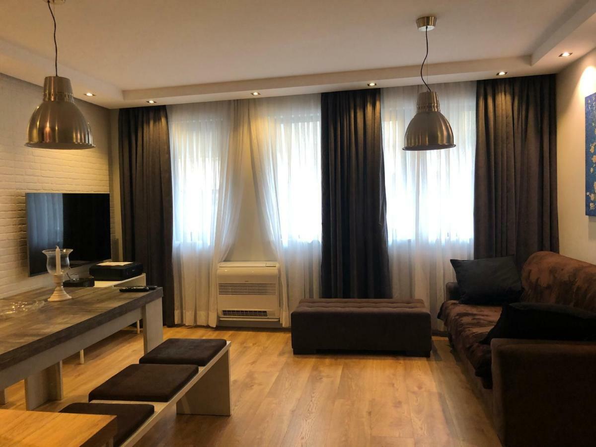 Luxury Apartments In Top City Center Varna 2 Екстериор снимка
