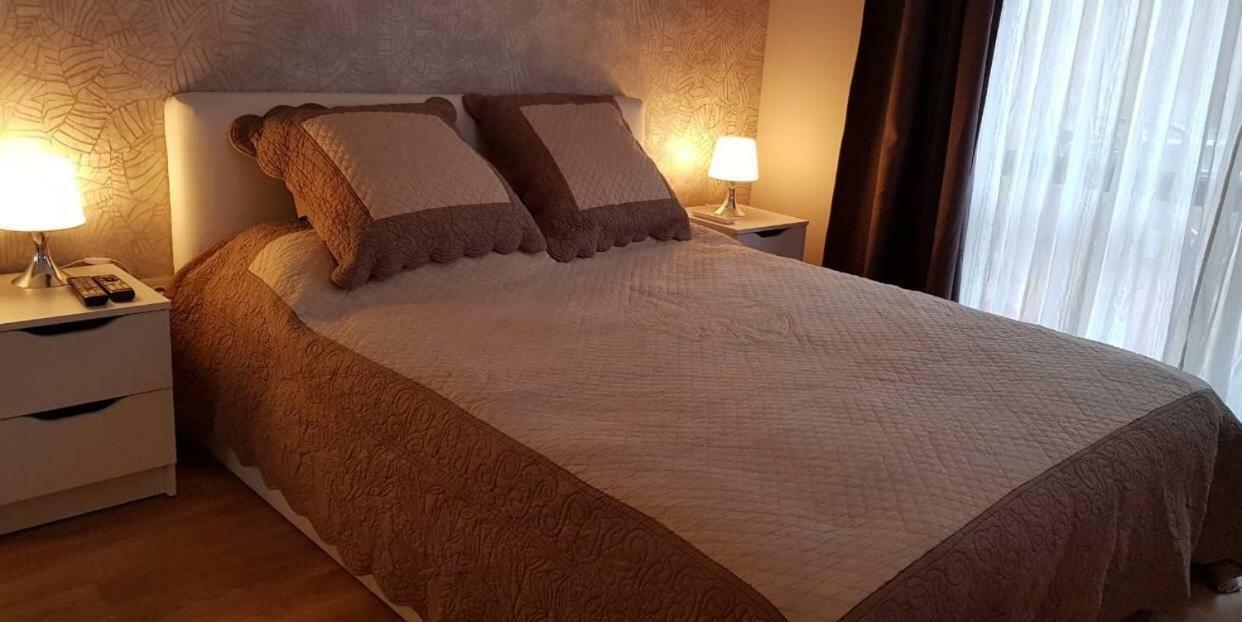 Luxury Apartments In Top City Center Varna 2 Екстериор снимка